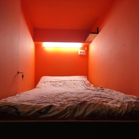West Point Capsule Hostel Almaty Exterior photo