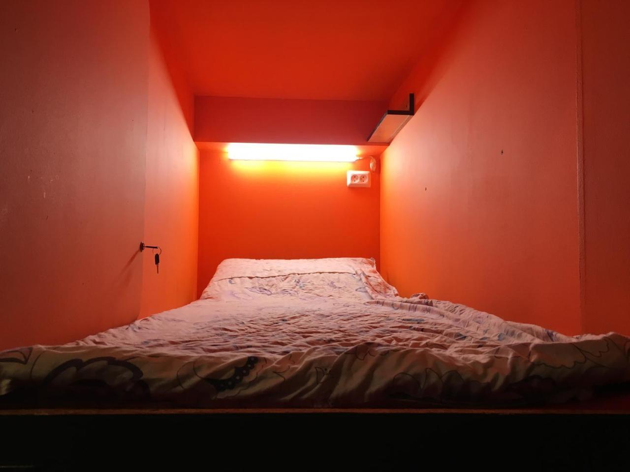 West Point Capsule Hostel Almaty Exterior photo
